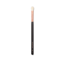 R39 - TAPERED BLENDER EYESHADOW BRUSH-view-1